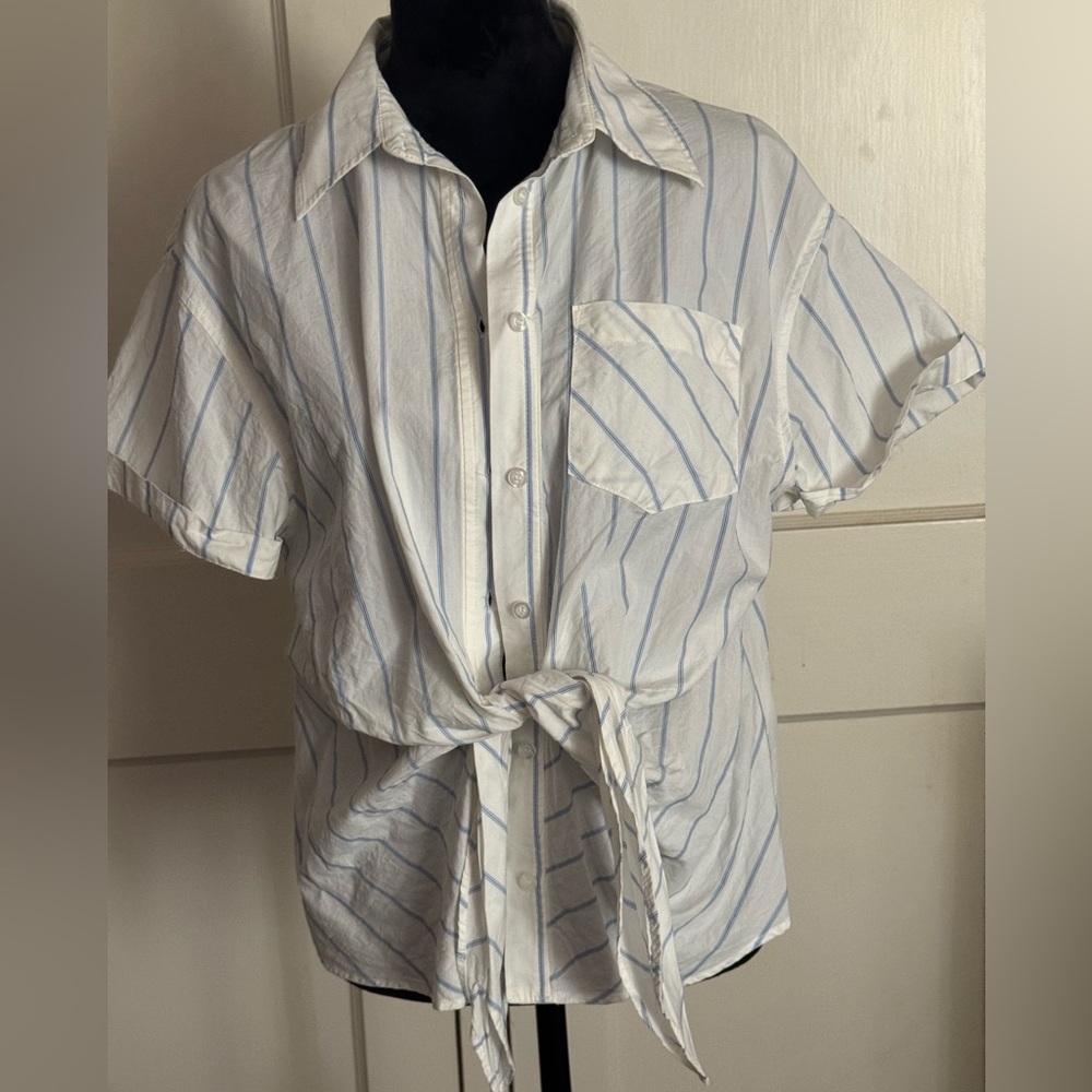 Zara Ladies Shirt Tie Front Short Sleeves White Blue Stripe Size M